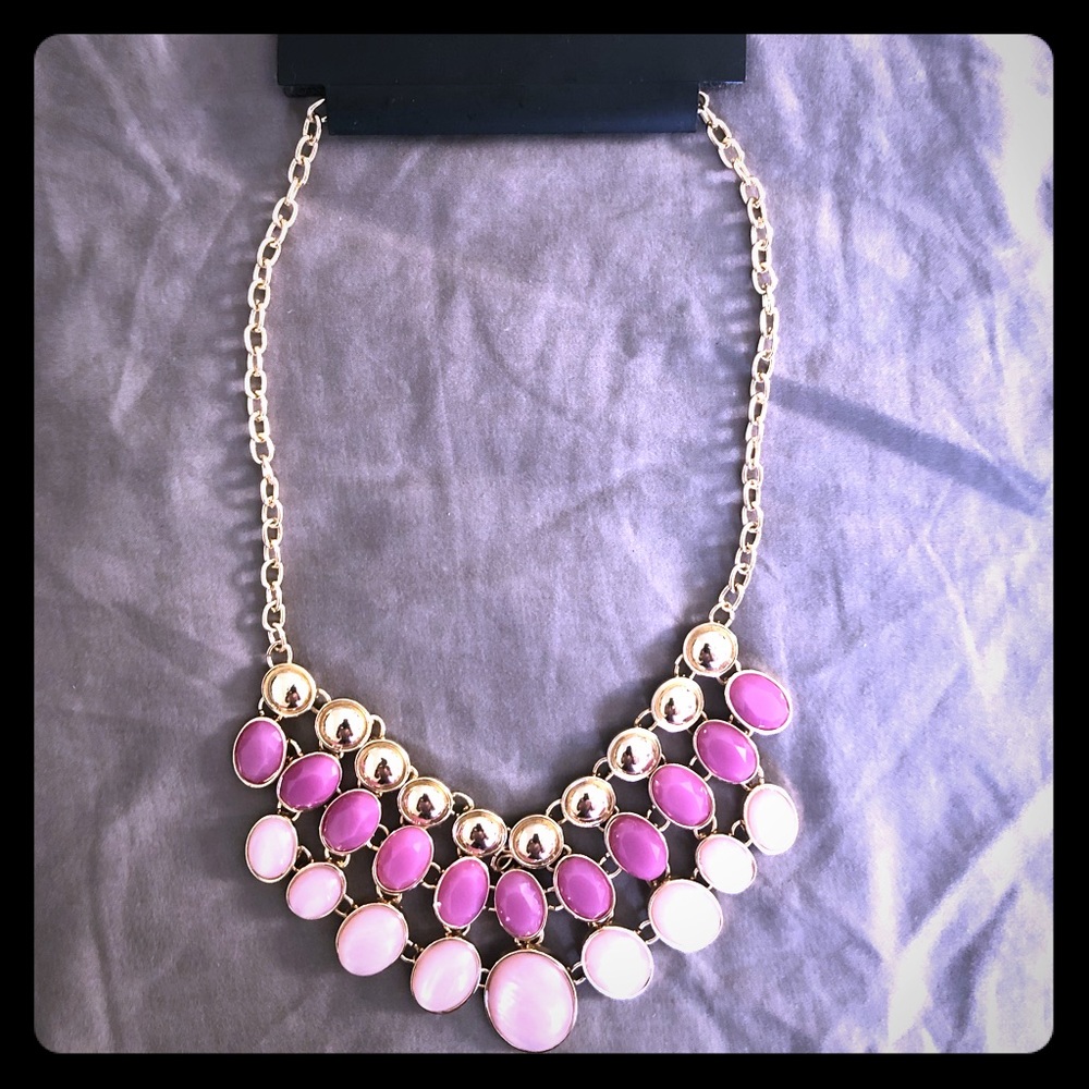 Pink/gold NY&Co. statement necklace